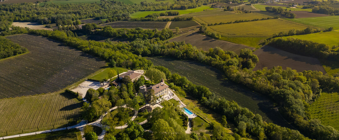 Le Château Les Oliviers de Salettes ★★★★ - A cocoon of luxury at the gates of Provence. - Drôme France