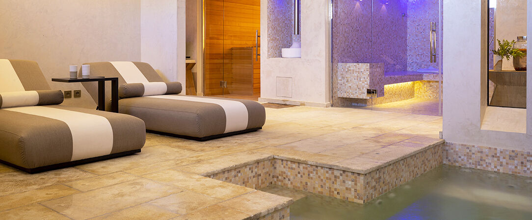 Les Regalia Hôtel & Spa ★★★★★ - Luxury perfected, family cherished: Les Regalia at this Corsican oasis. - Corsica, France