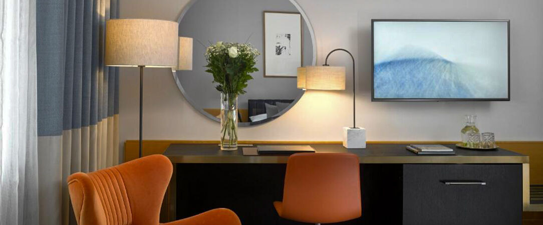K+K Hotel Fenix ★★★★ - Élégance contemporaine au cœur de Prague, avec déjeuner inclus. - Prague, République tchèque