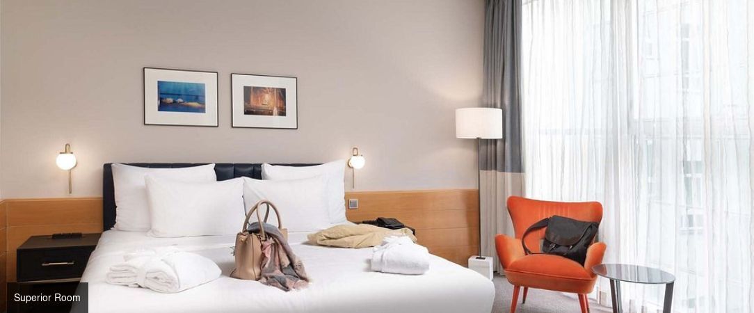 K+K Hotel Fenix ★★★★ - Élégance contemporaine au cœur de Prague, avec déjeuner inclus. - Prague, République tchèque