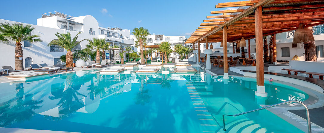 Smy Mediterranean White Santorini ★★★★ - Luxe et raffinement dans un cadre de rêve sur un joyau des Cyclades. - Santorini, Greece