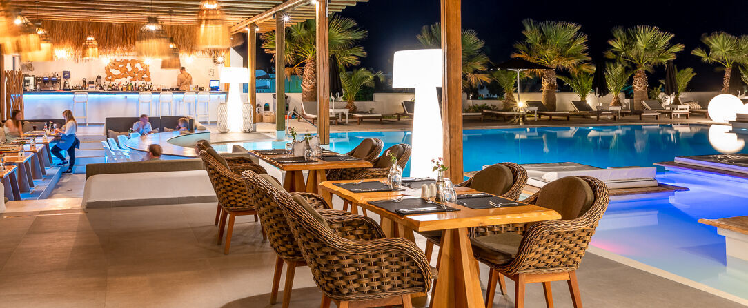 Smy Mediterranean White Santorini ★★★★ - Luxe et raffinement dans un cadre de rêve sur un joyau des Cyclades. - Santorini, Greece