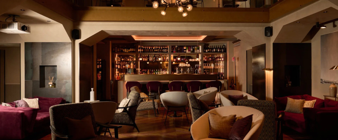 Loly Boutique Hotel Roma ★★★★ - Hôtel boutique de charme, chic et élégant, en plein cœur du quartier de Trastevere. - Rome, Italie