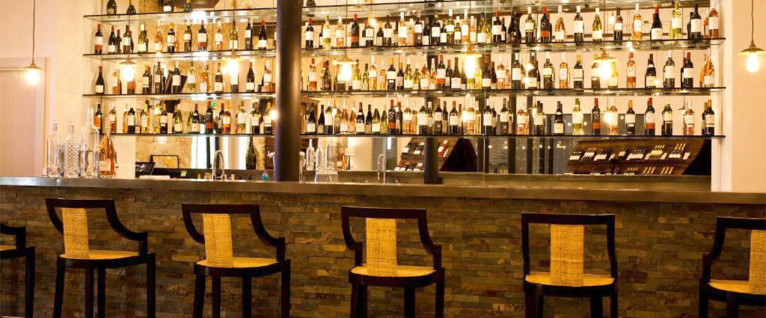 Château St Pierre de Serjac ★★★★ - dernière minute - Escapade d’exception au cœur d’un paisible domaine viticole d’Occitanie. - Occitanie, France