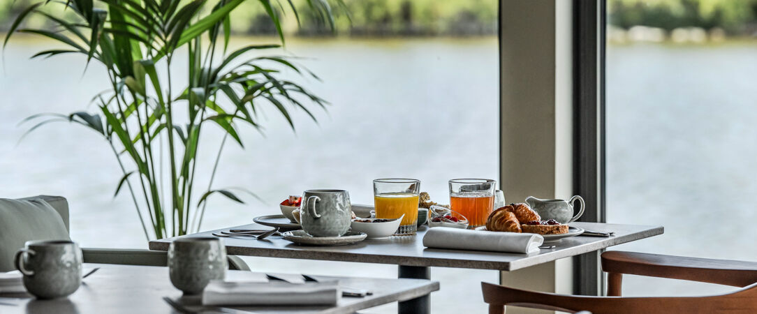 Thalazur Carnac - Hôtel & Spa ★★★★ - Unwind by the sea at your tranquil coastal oasis. - Carnac, France