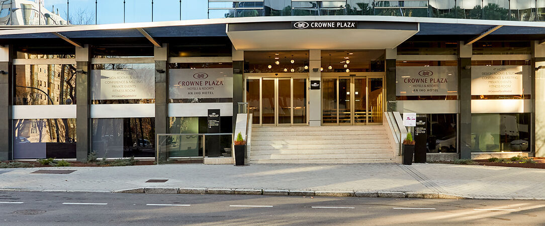 Crowne Plaza Madrid - Centre Retiro, an IHG Hotel ★★★★ - Four-star stay moments from Madrid’s adored Retiro Park. - Madrid, Spain