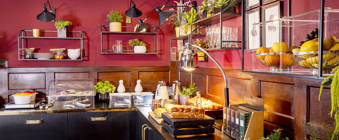 Hotel de Seine - Embrace Parisian elegance in the heart of Saint-Germain-des-Prés. - Paris, France