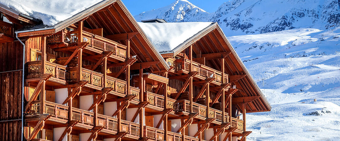 Hôtel Au Chamois d'Or by Les Etincelles ★★★★★ - Superbe adresse dans les Alpes pour profiter de la montagne été comme hiver. Disponibilités également pour l'été 2024. - L'Alpe-d'Huez, France