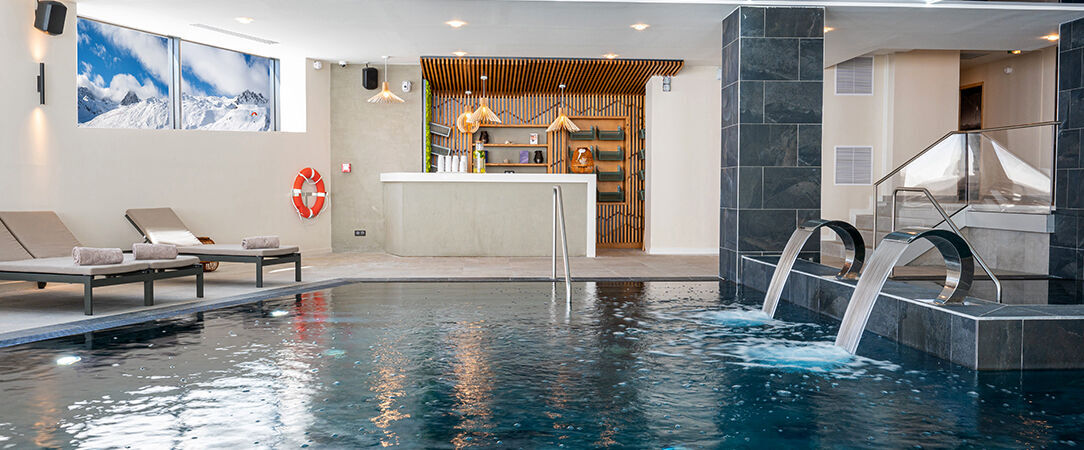 Hôtel VoulezVous by Les Etincelles ★★★★★ - Mountain magic awaits in a luxury Tignes hotel. - Tignes, France