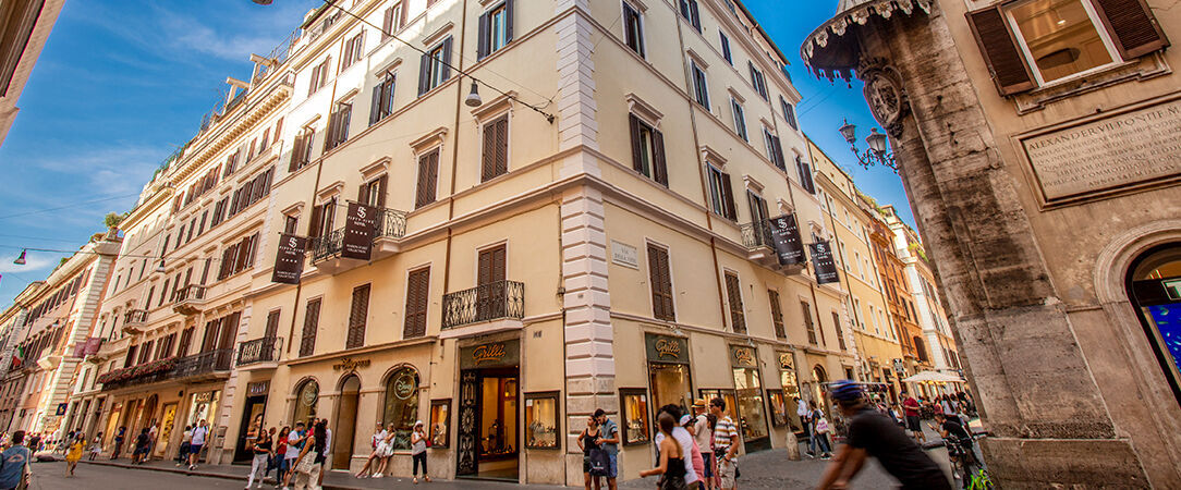 Hotel 55 Fifty-Five - Maison d'Art Collection ★★★★ - Stylish four-star escape in the heart of Rome. - Rome, Italy