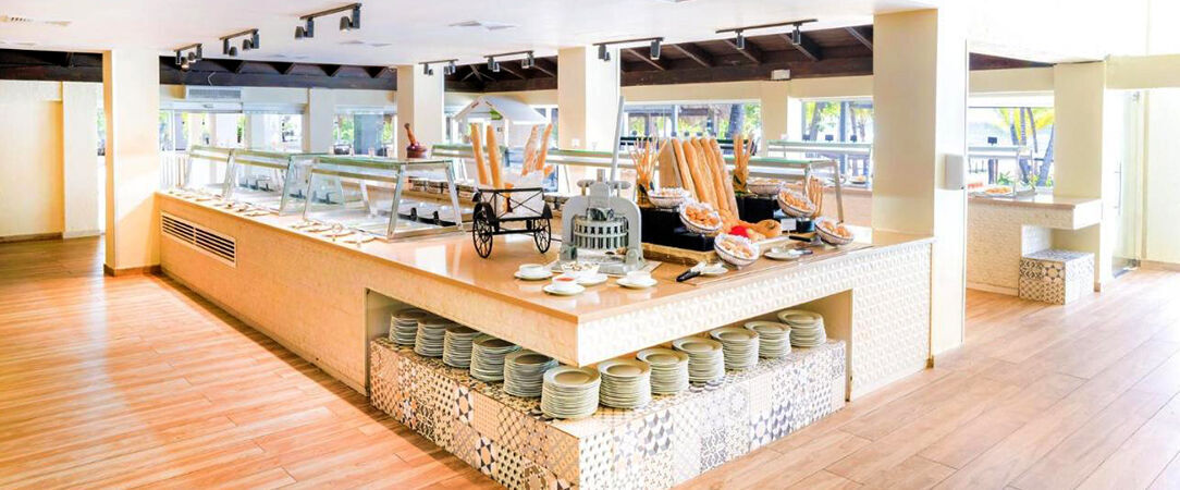 Coral Costa Caribe Beach Resort ★★★★ - Les Caraïbes en version All Inclusive - Juan Dolio, Dominican Republic