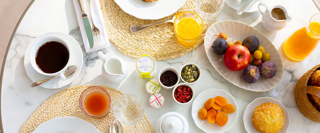 La Bastide Bourrelly - Mathias Dandine ★★★★★ - Dernière minute - Adresse provençale gourmande entre traditions, élégance & authenticité. - Bouches-du-Rhône, France