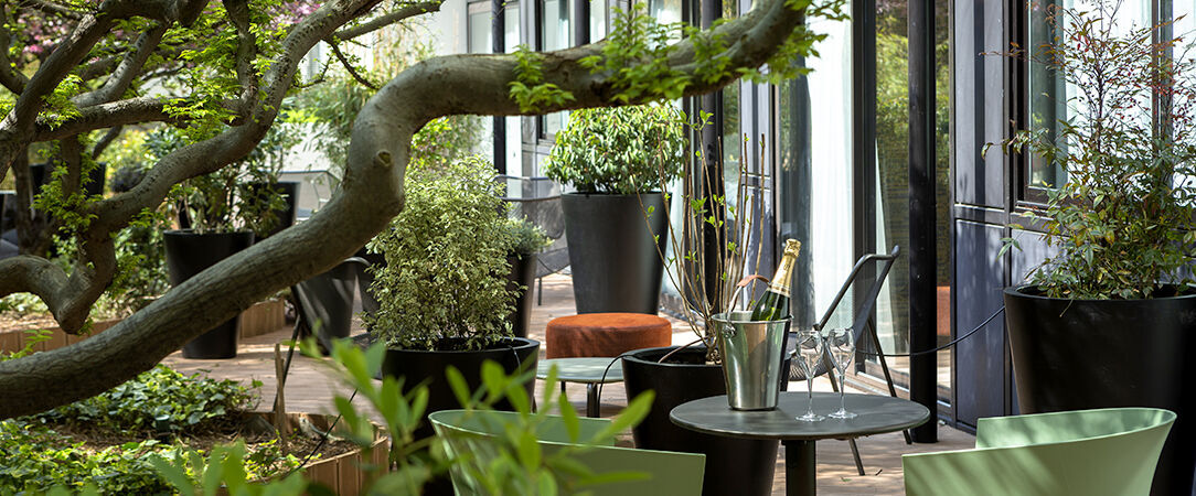 Oceania Porte de Versailles ★★★★ - Unwind, indulge, and discover this hidden oasis in Paris. - Paris, France