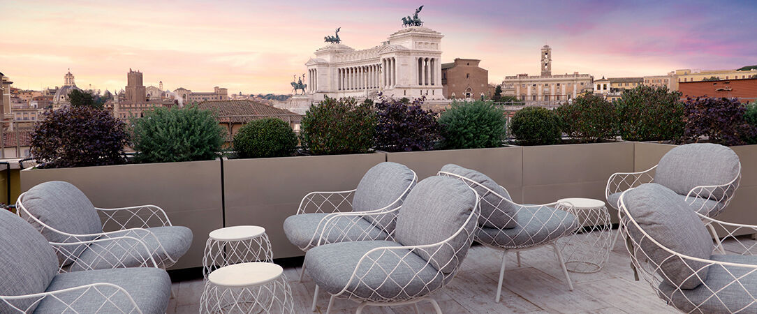 TEST Radisson Collection Hotel, Roma Antica ★★★★★ - Un établissement design luxueux au cœur historique de Rome. - 