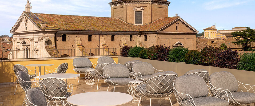 TEST Radisson Collection Hotel, Roma Antica ★★★★★ - Un établissement design luxueux au cœur historique de Rome. - 