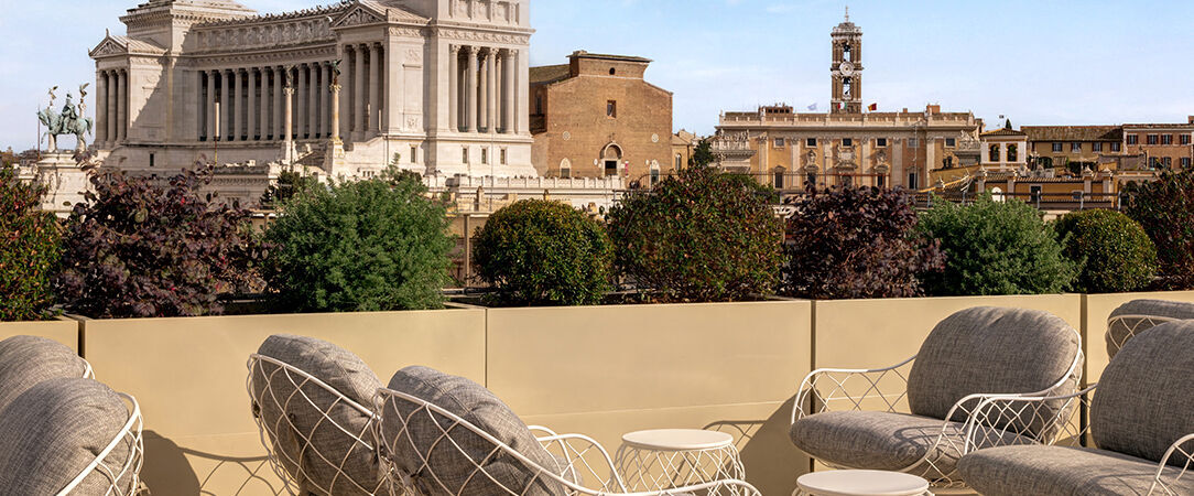 TEST Radisson Collection Hotel, Roma Antica ★★★★★ - Un établissement design luxueux au cœur historique de Rome. - 