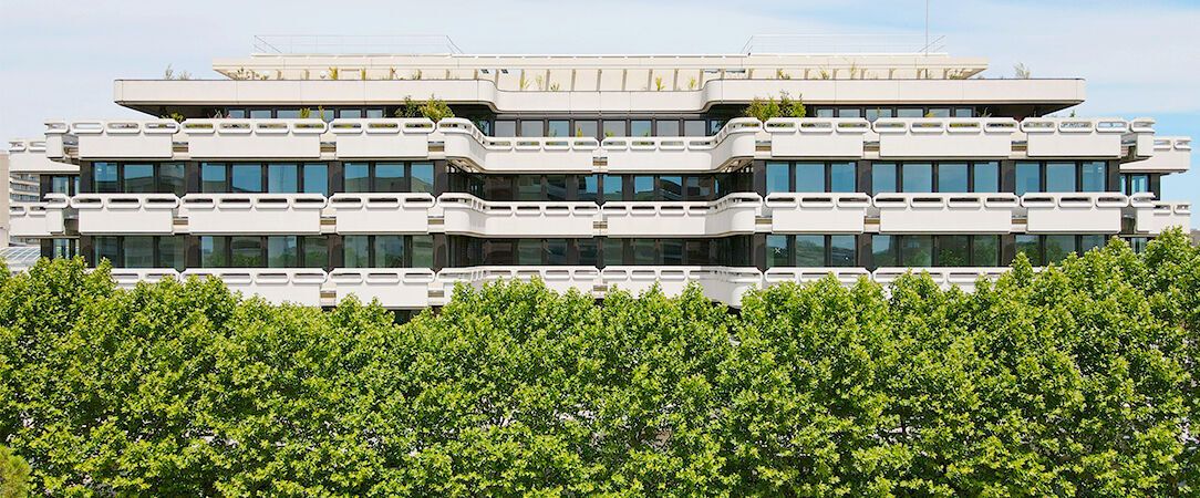 FirstName Bordeaux ★★★★ - Une décoration innovante, un cadre paisible & un délicieux restaurant. - Bordeaux, France