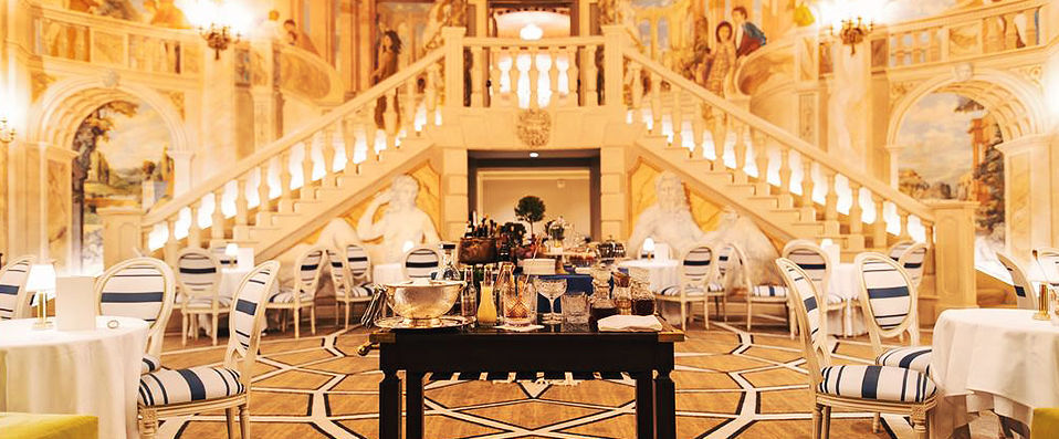 The Pierre, A Taj Hotel, New York ★★★★★ - The quintessence of timeless Manhattan elegance. - New York, USA