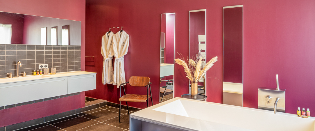 Margaret-Hôtel Chouleur ★★★★ - Where history meets modern luxury, the heart of Nîmes beckons you. - Nîmes, France