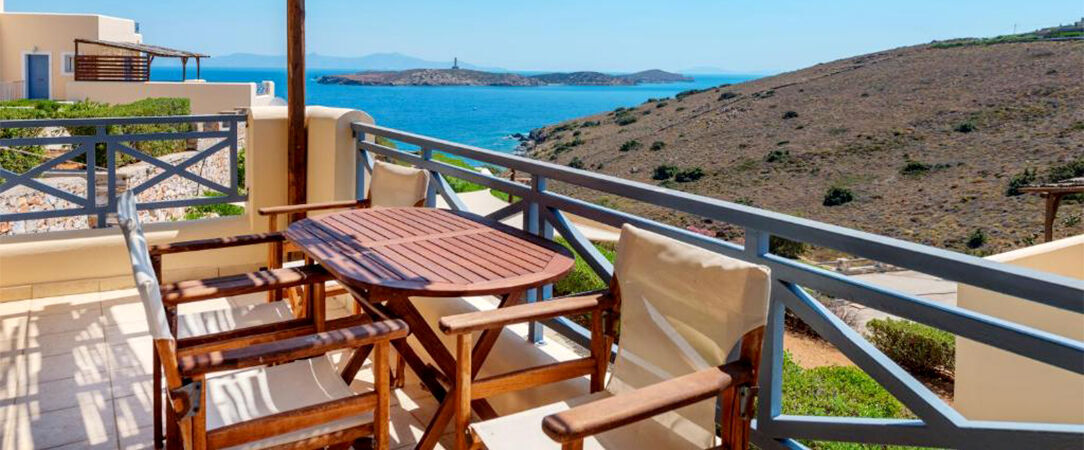 Sunrise Syros Beach Suites ★★★★ - Des grandes suites avec vue mer sur l’île de Syros. - Syros Island, Greece