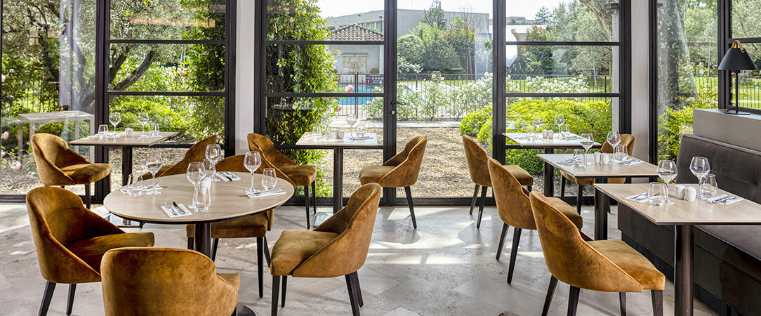 Best Western Plus Hotel Le Lavarin ★★★★ - Dernière minute - Un hôtel plein de charme et de confort, point de chute idéal pour visiter Avignon. - Avignon, France