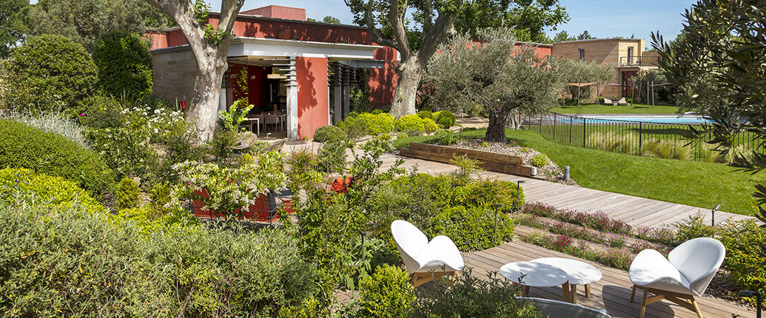 Best Western Plus Hotel Le Lavarin ★★★★ - Dernière minute - Un hôtel plein de charme et de confort, point de chute idéal pour visiter Avignon. - Avignon, France