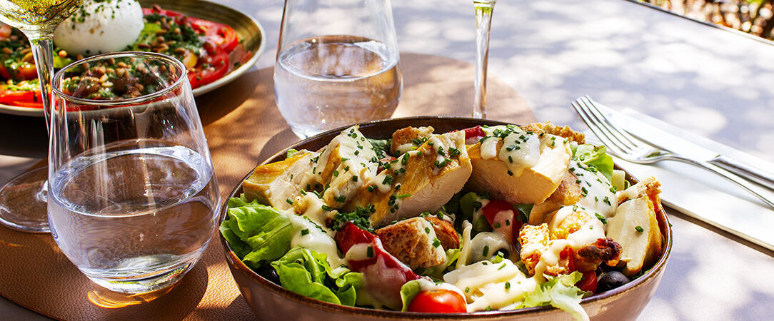 Best Western Plus Hotel Le Lavarin ★★★★ - Dernière minute - Un hôtel plein de charme et de confort, point de chute idéal pour visiter Avignon. - Avignon, France