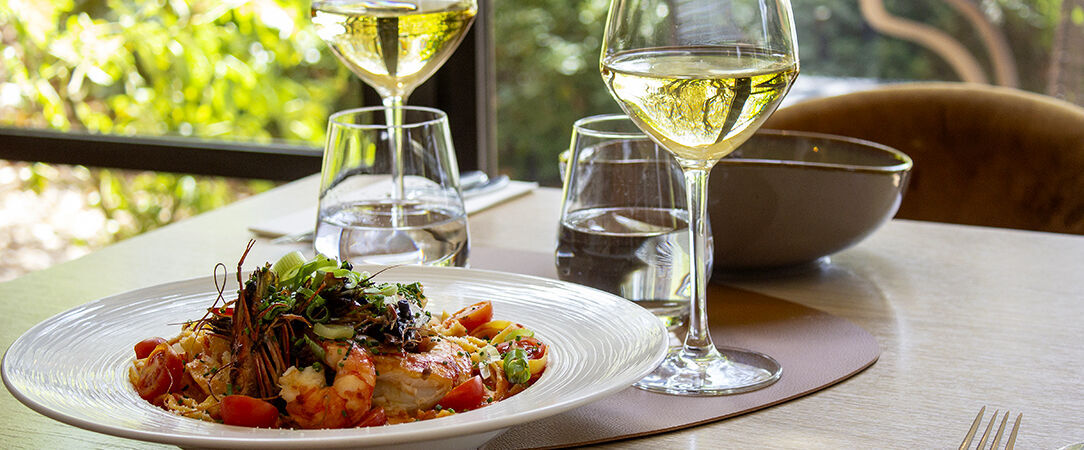 Best Western Plus Hotel Le Lavarin ★★★★ - Dernière minute - Un hôtel plein de charme et de confort, point de chute idéal pour visiter Avignon. - Avignon, France