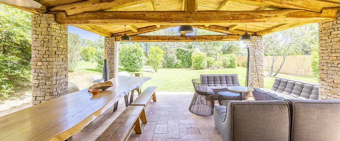 Domaine de Casanghjulina - An enchanting mountain getaway with luxury cabins overlooking the sea. - Corsica, France