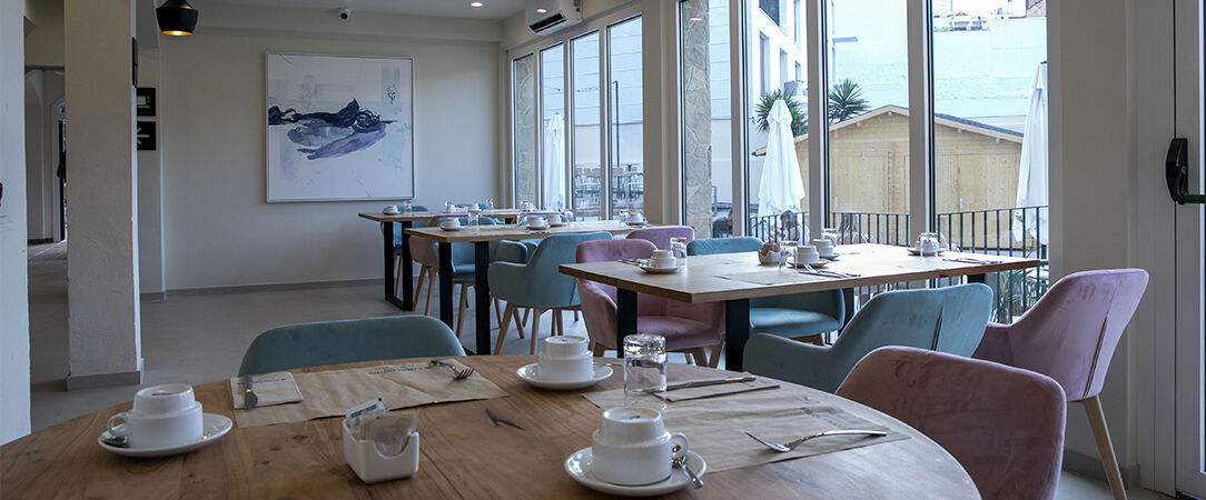 Hotel Evenia Coral Boutique ★★★★ - Sun, sea, and serenity await you in beautiful l'Estartit. - Costa Brava, Spain