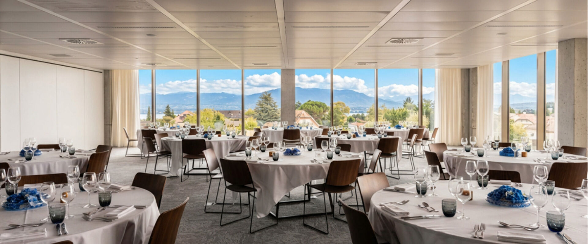 Yotel Geneva Lake ★★★★ - Discover serenity and style on the shores of Lake Geneva. - Geneva, Switzerland