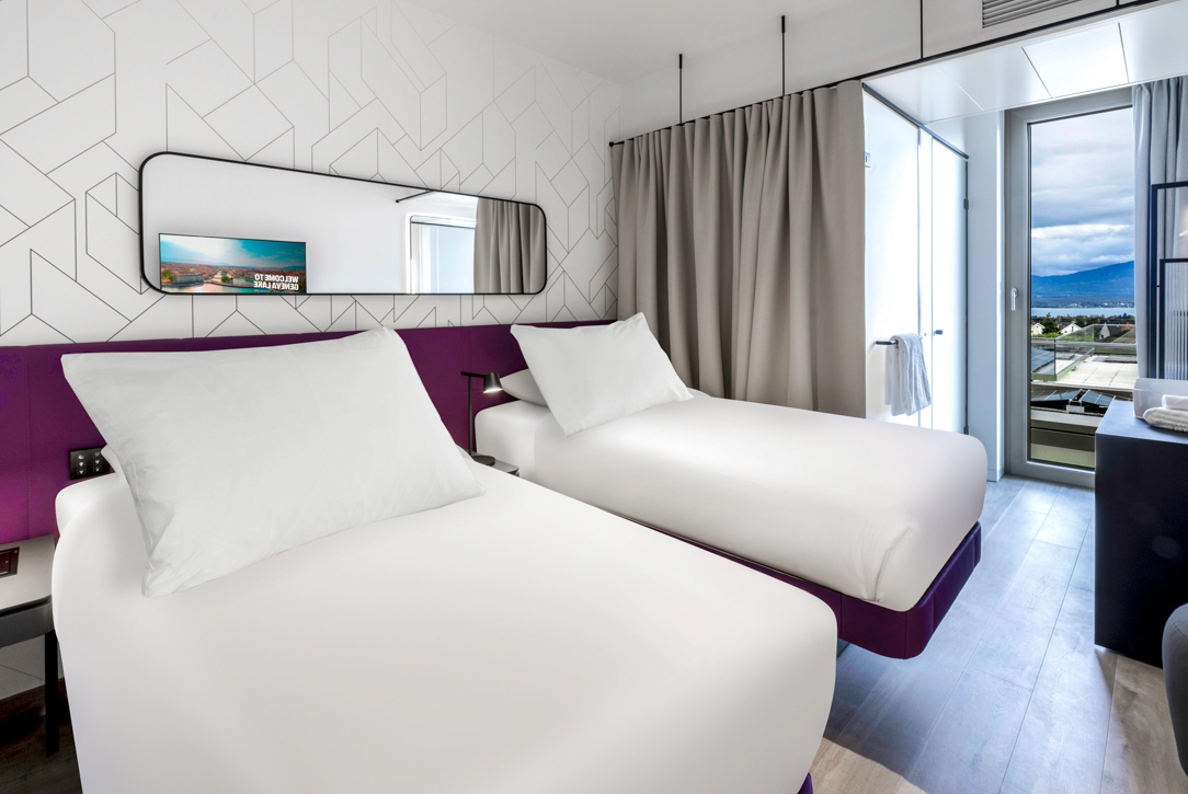 Yotel Geneva Lake ★★★★ - Une adresse innovante et design à la frontière franco-suisse. - Genève, Suisse
