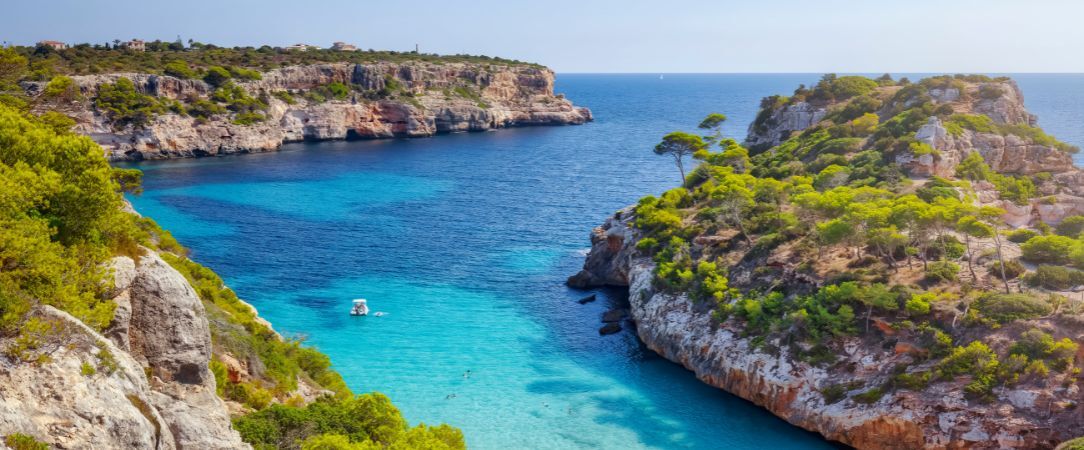 VIVA Golf ★★★★ - Adults Only 18+ - Enjoy an adults-only beachfront escape in Mallorca. - Mallorca, Spain