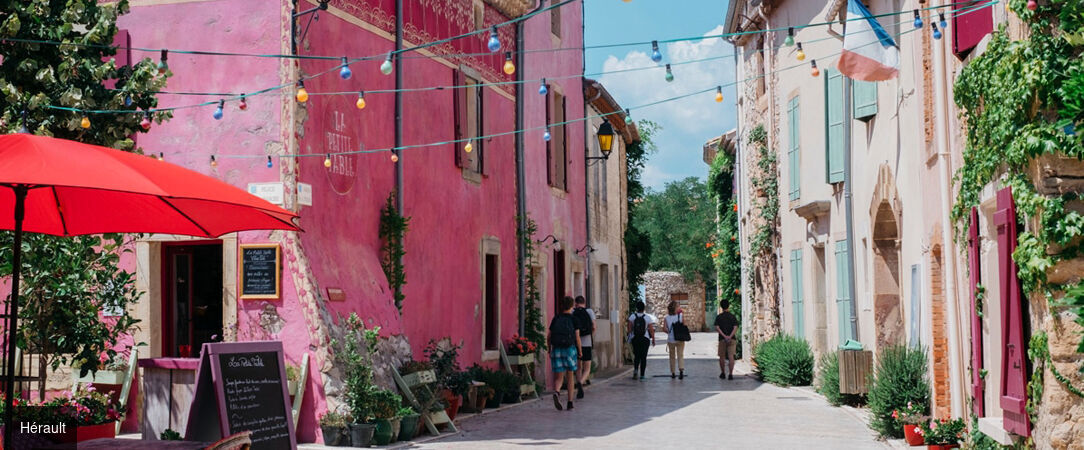 Château & Village Castigno - Wine Hotel & Resort ★★★★★ - Authentic French charm in the Languedoc countryside. - Herault, France
