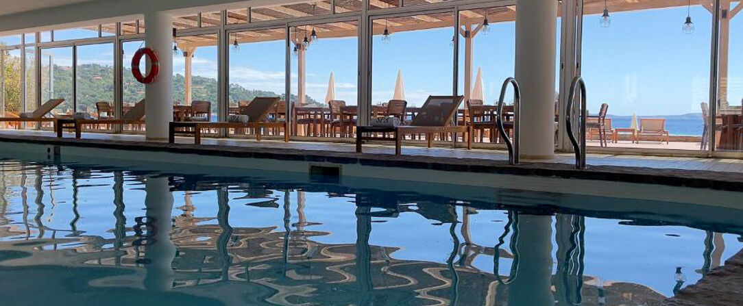 Surplage Hotel Cavalière ★★★★ - A French Riviera hotel set right on the beachfront. - French Riviera