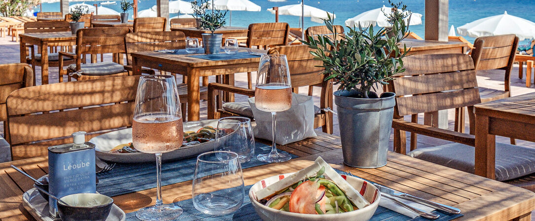 Surplage Hotel Cavalière ★★★★ - A French Riviera hotel set right on the beachfront. - French Riviera