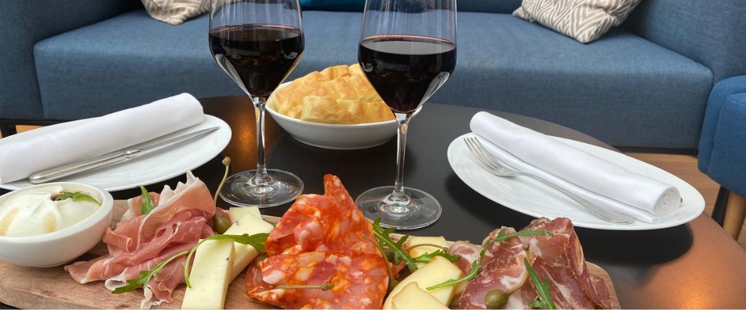 Hôtel de Cavoye ★★★★ - A peaceful address that combines elegance and history in Fontainebleau. - Fontainebleau, France