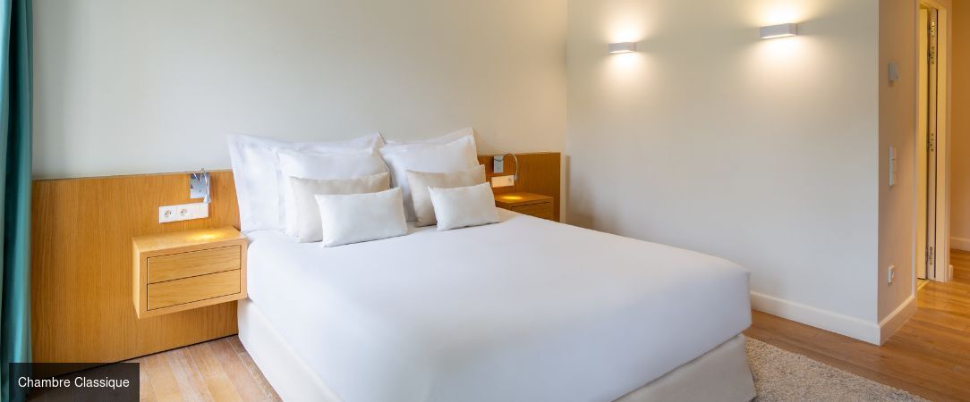 Hôtel de Cavoye ★★★★ - Offrez-vous une parenthèse romantique à Fontainebleau, dans une demeure de charme du XVIIᵉ siècle voisine du château, avec petits-déjeuners offerts. - Fontainebleau, France