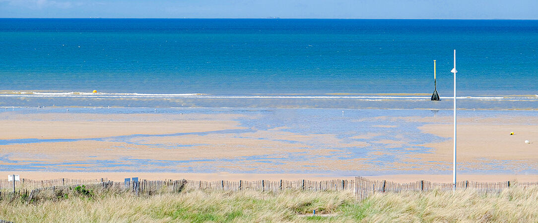 Thalazur Cabourg - Hôtel & Spa ★★★★ - Where Normandy whispers: relaxation, waves, and coastal marvels await. - Cabourg, France