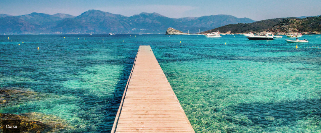 Hotel Le Ruesco - Hôtel boutique de charme en Corse sur les eaux turquoise de la somptueuse plage d’Olmeto. - Corse, France