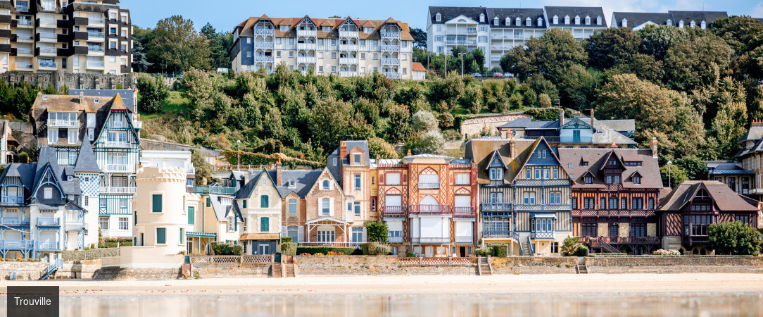 Eden Park hôtel - A lakeside hotel surrounded by French countryside. - Normandy, France