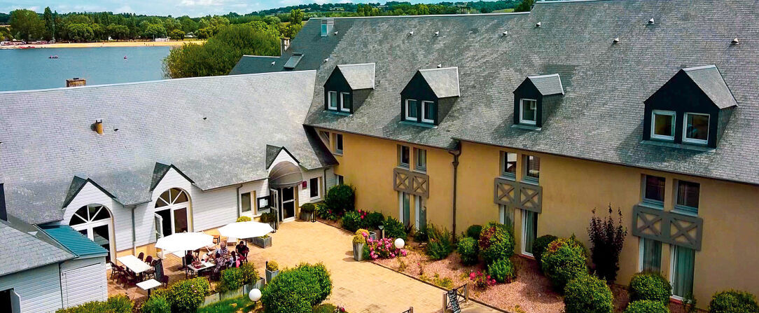 Eden Park hôtel - Gentilhommière de charme au bord d’un lac en pleine nature, au cœur du Pays d’Auge. - Normandie, France