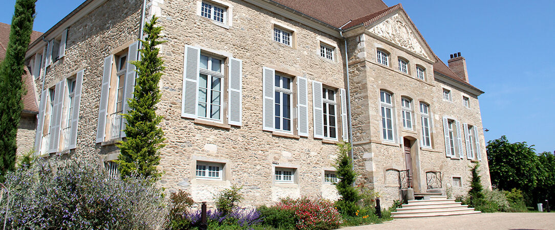 Domaine de Dolomieu Château Hôtel & Spa ★★★★ - Un superbe château dans le calme bucolique de l’Isère, proche de Lyon. - Isière, France