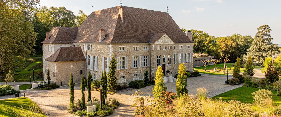 Domaine de Dolomieu Château Hôtel & Spa ★★★★ - Un superbe château dans le calme bucolique de l’Isère, proche de Lyon. - Isère, France