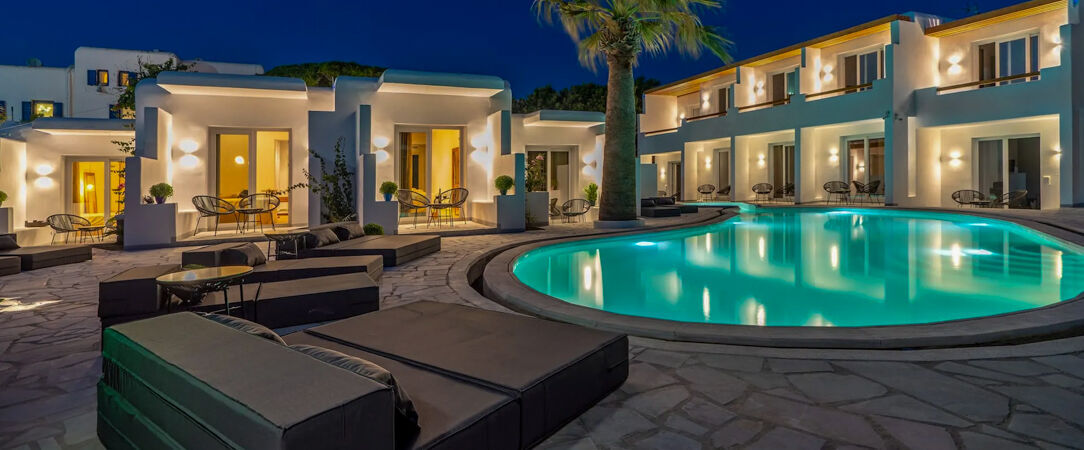 Omnia Mykonos Boutique Hotel & Suites ★★★★ - Mykonos magic & tranquil luxury by the shores of the Aegean Sea. - Mykonos, Greece