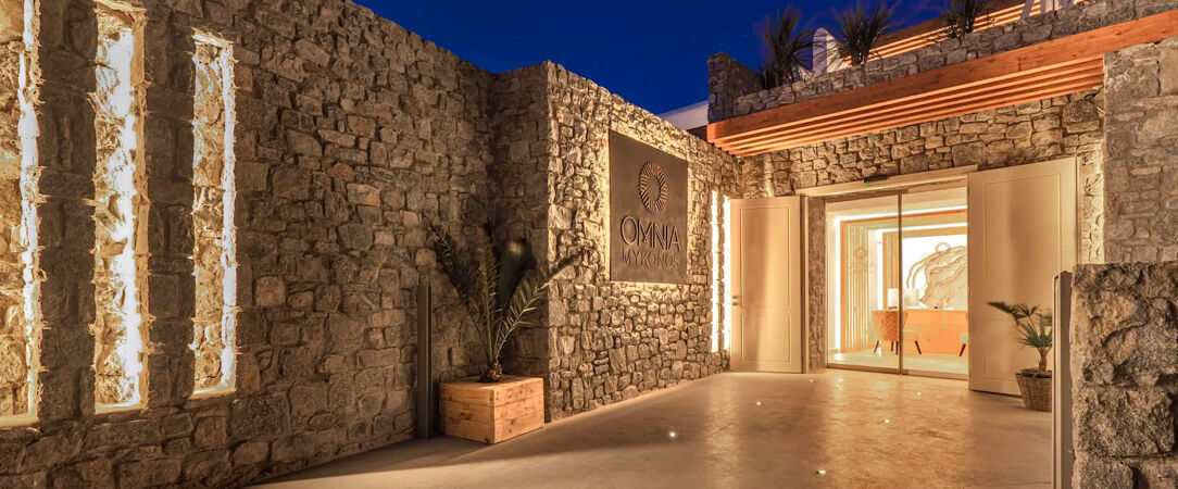 Omnia Mykonos Boutique Hotel & Suites ★★★★ - Mykonos magic & tranquil luxury by the shores of the Aegean Sea. - Mykonos, Greece