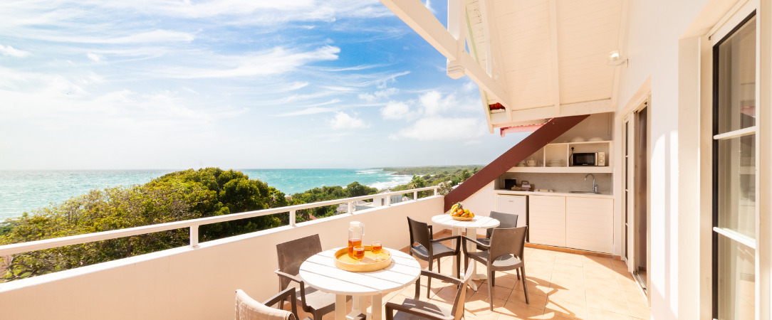 Village Pierre & Vacances - Sainte-Anne Guadeloupe - Océan et pieds dans le sable : voyage caribéen dans l’exotique guadeloupéen. - Guadeloupe, France