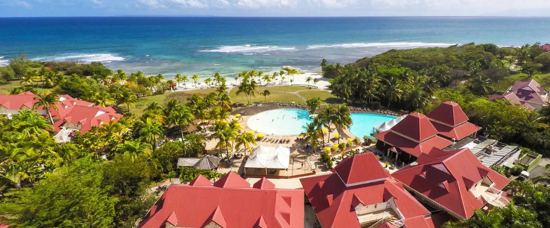 Village Pierre & Vacances - Sainte-Anne Guadeloupe - Océan et pieds dans le sable : voyage caribéen dans l’exotique guadeloupéen. - Guadeloupe, France