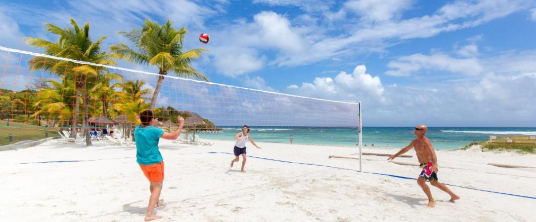 Village Pierre & Vacances - Sainte-Anne Guadeloupe - Océan et pieds dans le sable : voyage caribéen dans l’exotique guadeloupéen. - Guadeloupe, France