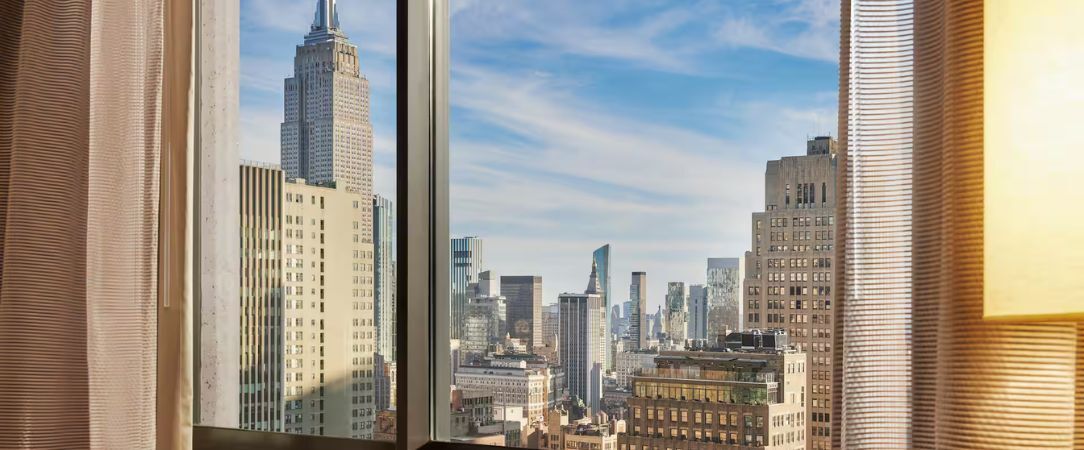 Hilton New York Times Square ★★★★ - A newly refurbished Manhattan hotel soaring above Times Square. - New York, United States